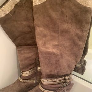 Women’s boots